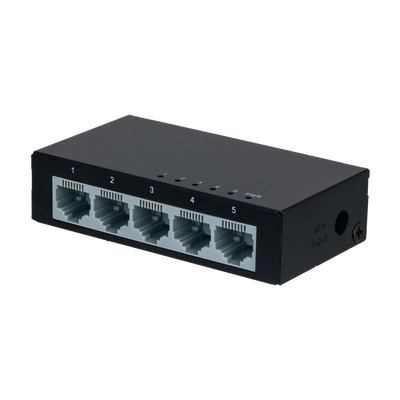 Switch Branded Fast Ethernet - 5 porte RJ45 - Velocità 10/100Mbps - Buffer migliorato per trasmissione video - Plug and Play - Alloggiamento in metallo per una maggiore robustezza